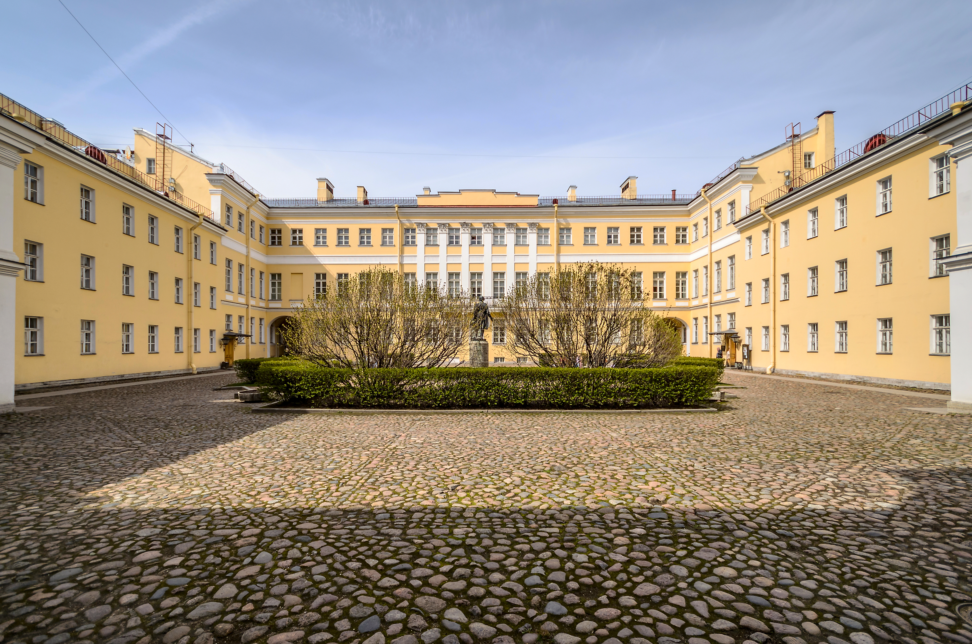 pushkin_apartment_museum_
